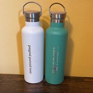 2 pack 4 Ocean water bottles. Barely used